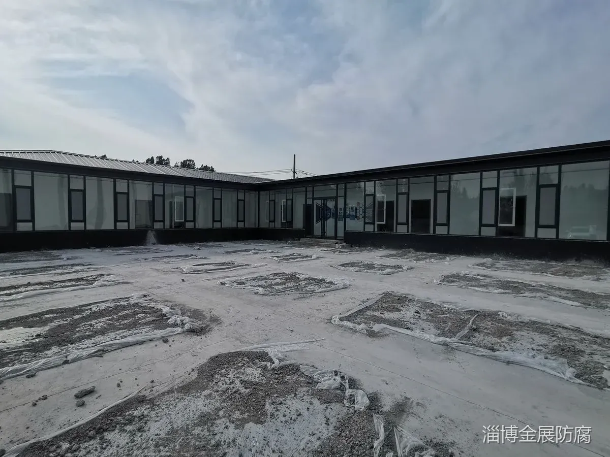 防腐储罐生产设备-钢衬塑储罐制造现场